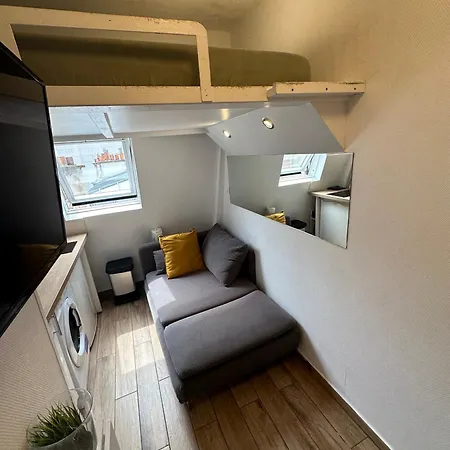 Le Du Palais * Paris